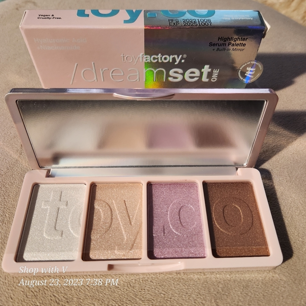 Toy Factory Dreamset One Highlighter Serum Palette​